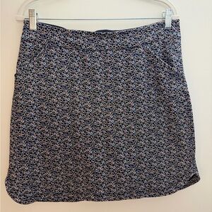 Peter Millar Navy and White Patterned Mini Skort